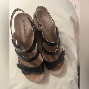 Romika Women's Elegant Black Sandals